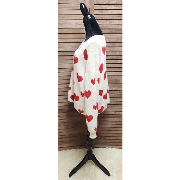 Fuzzy Heart Dropped Shoulder XL Sweatshirt Super Soft Long-Sleeve White & Red - Picture 4 of 7